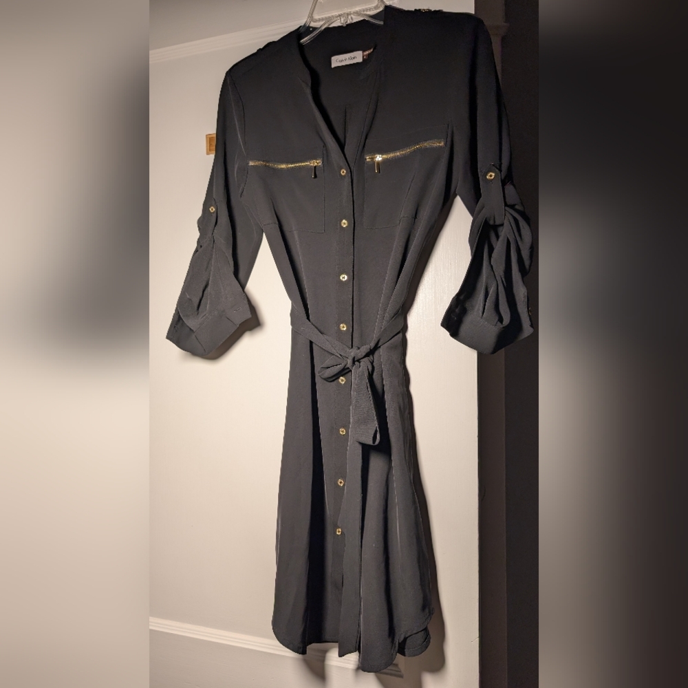 Calvin Klein Black Size 4 Long Sleeve Dress with Gold Details